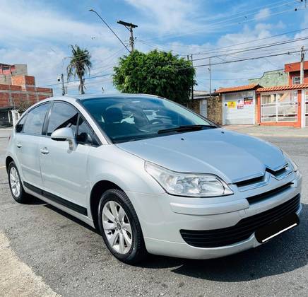 CITROËN C4 2.0 GLX 16V FLEX 4P AUTOMÁTICO CITROËN C4 2.0 GLX 16V FLEX 4P AUTOMÁTICO